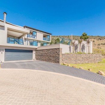 2d97f406-ad90-45c3-87f1-564b00b45242